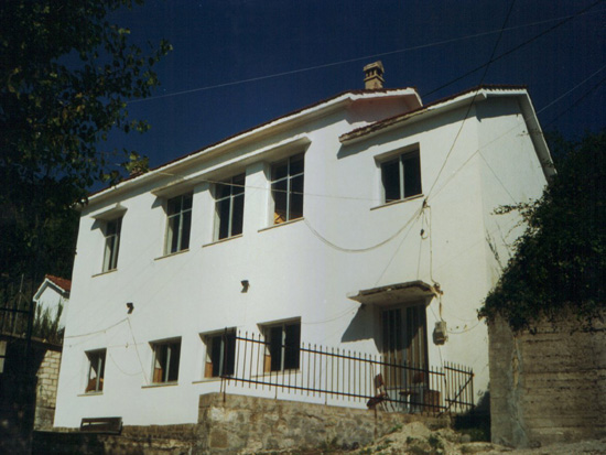 Το σχολείο στο Ηλιοχώρι 2002