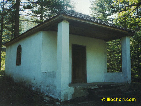 Η εκκλησία του Αγίου Μηνά στο Ηλιχώρι 2002